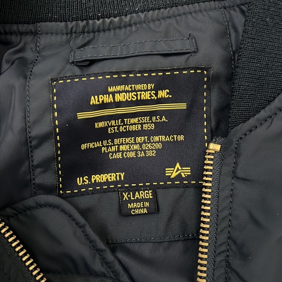 Alpha Industries Bomber Jacket - Navy Blue - Picture 7 of 10